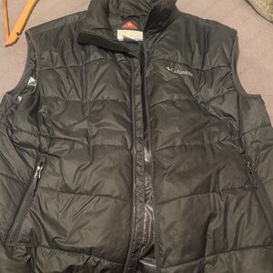 Columbia Charcoal Puffer Vest